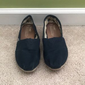Navy Toms Slip-Ons